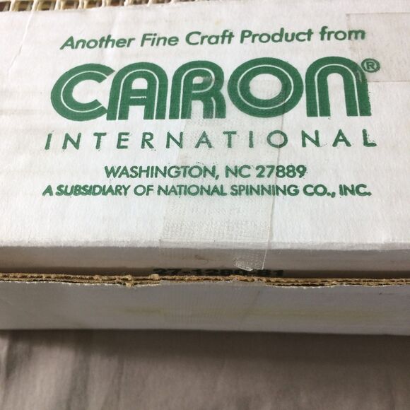 Caron Vintage 90s Large Latch Hook Kit Lighthouse 27" x 36" Vintage Canvas Yarn - Picture 5 of 7